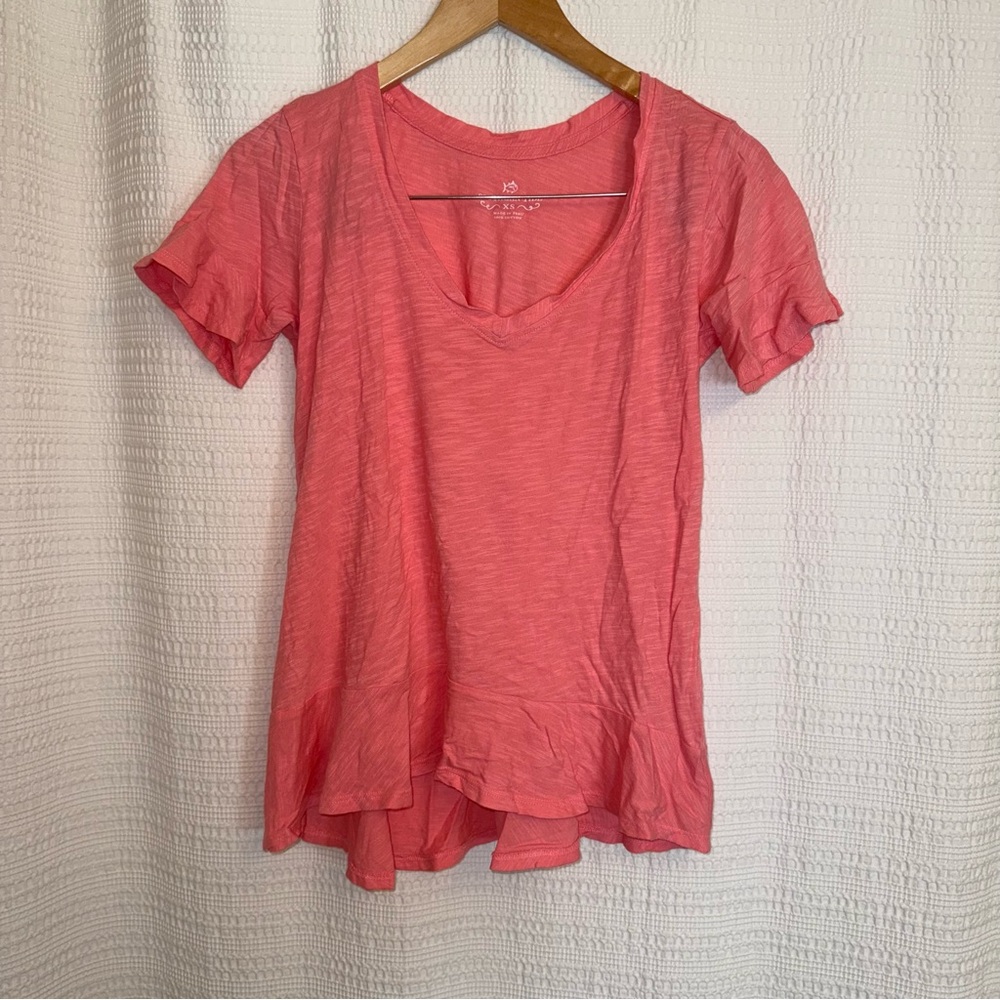 Southern Tide flutter tee